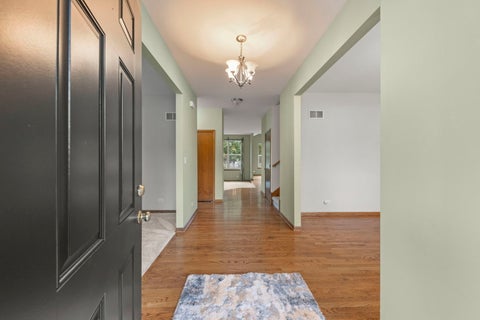 Tiny photo for 972 Canyon Trail Court, Yorkville, IL 60560 (MLS # 12567861)