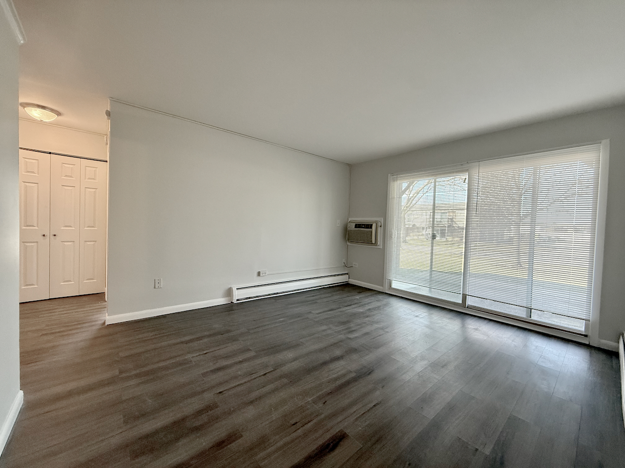 337 N Carter Street 102