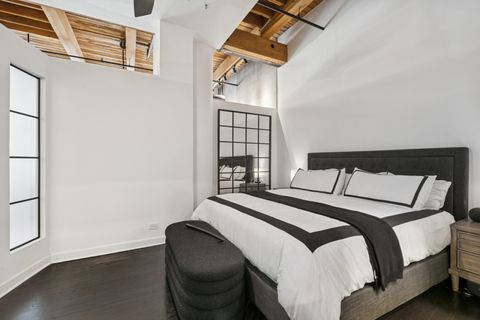 Tiny photo for 728 W Jackson Boulevard #107, Chicago, IL 60661 (MLS # 12526031)