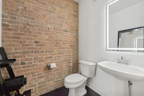 Tiny photo for 728 W Jackson Boulevard #107, Chicago, IL 60661 (MLS # 12526031)