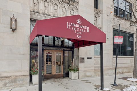 Tiny photo for 728 W Jackson Boulevard #107, Chicago, IL 60661 (MLS # 12526031)