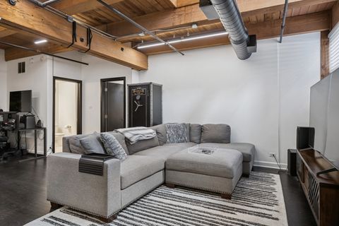 Tiny photo for 728 W Jackson Boulevard #107, Chicago, IL 60661 (MLS # 12526031)