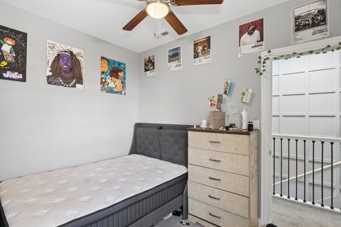 Tiny photo for 4411 S Calumet Avenue, Chicago, IL 60653 (MLS # 12590848)