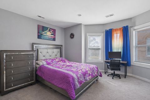 Tiny photo for 4411 S Calumet Avenue, Chicago, IL 60653 (MLS # 12590848)
