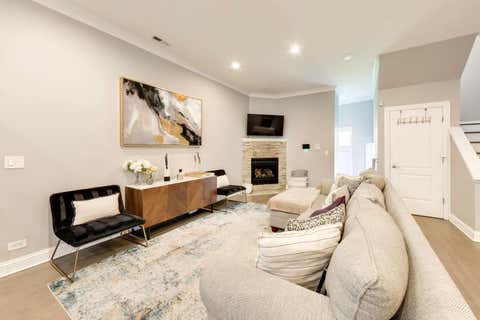 Tiny photo for 5210 S King Drive #C, Chicago, IL 60615 (MLS # 12696080)