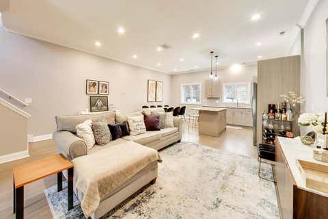 Tiny photo for 5210 S King Drive #C, Chicago, IL 60615 (MLS # 12696080)