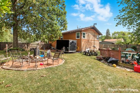 Tiny photo for 1320 Glenview Court, Round Lake Beach, IL 60073 (MLS # 12463992)