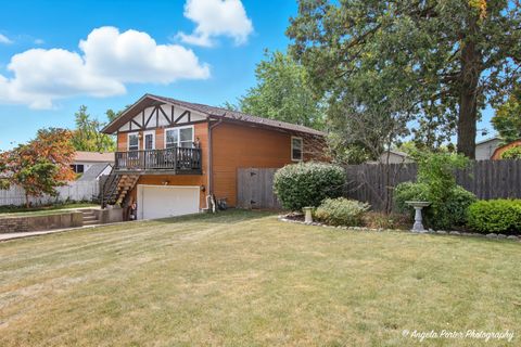 Tiny photo for 1320 Glenview Court, Round Lake Beach, IL 60073 (MLS # 12463992)