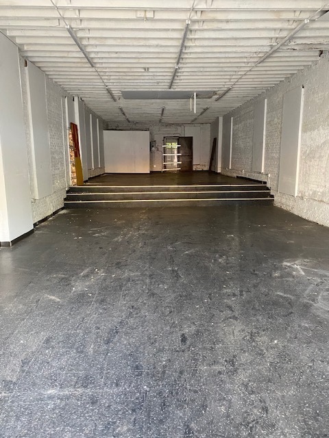 937 W 59th Street