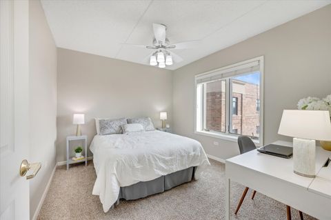 Tiny photo for 1 S Lincoln Avenue #311, Lombard, IL 60148 (MLS # 12608908)