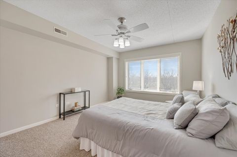 Tiny photo for 1 S Lincoln Avenue #311, Lombard, IL 60148 (MLS # 12608908)