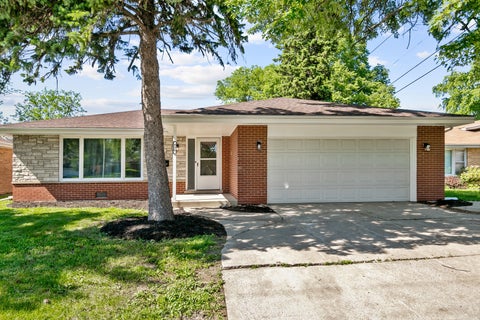 Photo of 936 E 170th Street, South Holland, IL 60473 (MLS # 12768537)