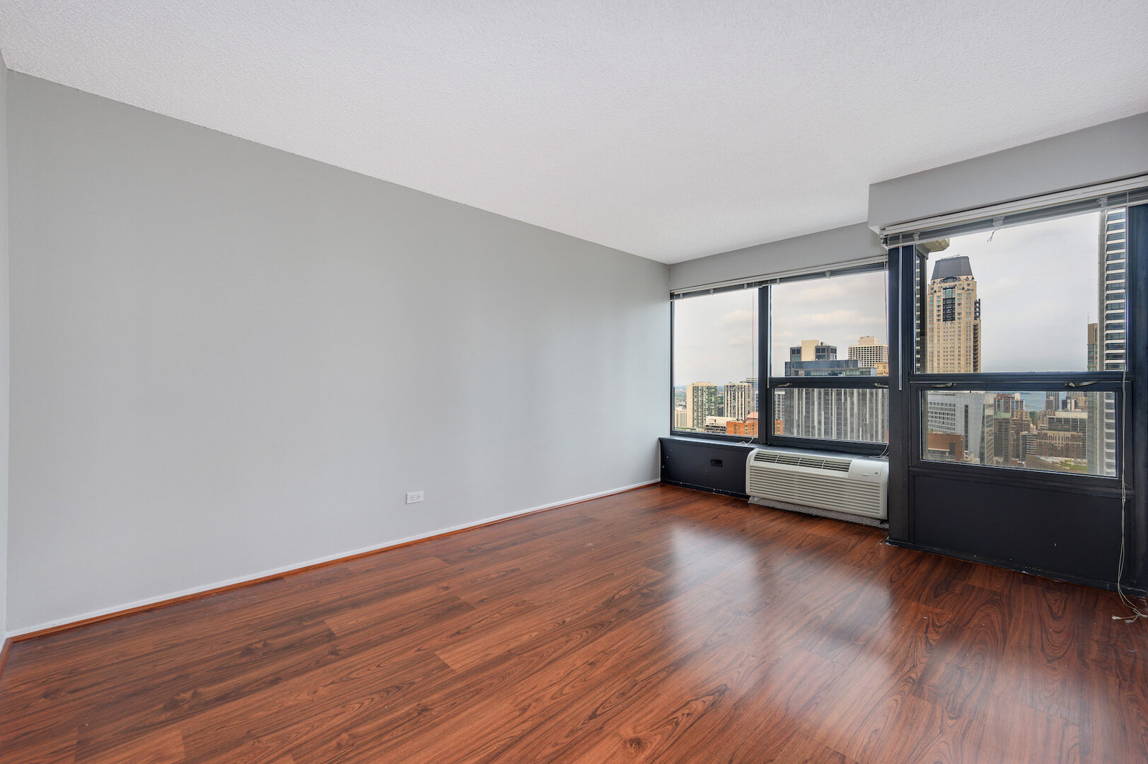 30 E Huron Street 3808