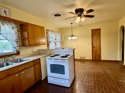 Tiny photo for 1021 7th Street, Peru, IL 61354 (MLS # 12719837)