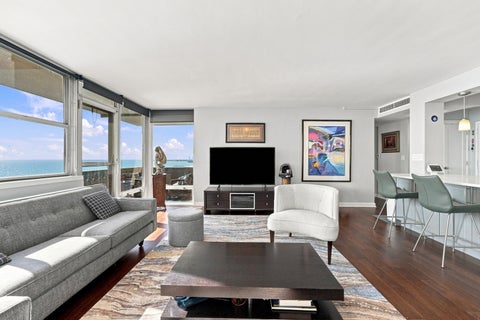 Tiny photo for 6301 N Sheridan Road #17R, Chicago, IL 60660 (MLS # 12747284)
