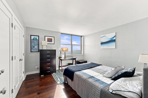 Tiny photo for 6301 N Sheridan Road #17R, Chicago, IL 60660 (MLS # 12747284)