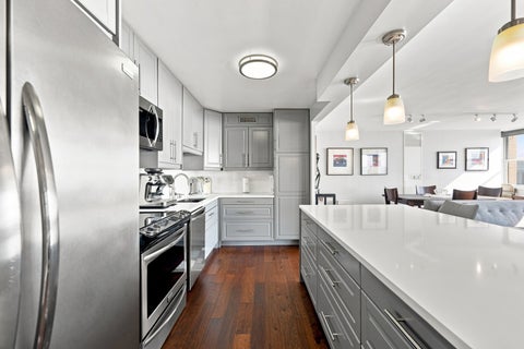 Tiny photo for 6301 N Sheridan Road #17R, Chicago, IL 60660 (MLS # 12747284)