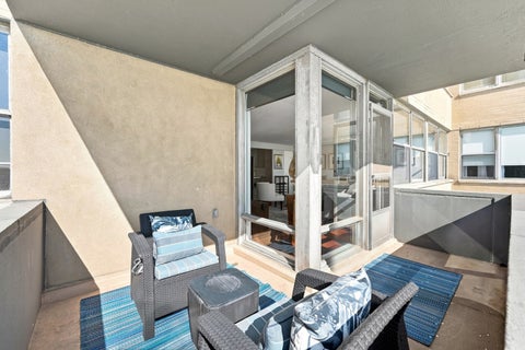 Tiny photo for 6301 N Sheridan Road #17R, Chicago, IL 60660 (MLS # 12747284)