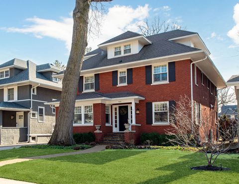 Tiny photo for 925 Ashland Avenue, Wilmette, IL 60091 (MLS # 12571736)