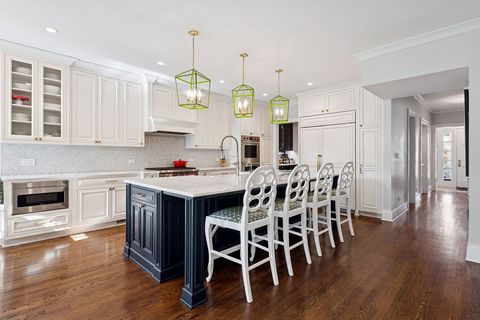 Tiny photo for 925 Ashland Avenue, Wilmette, IL 60091 (MLS # 12571736)