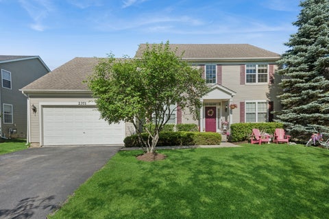 Photo of 2371 BLUEWATER Drive, Wauconda, IL 60084 (MLS # 12671026)