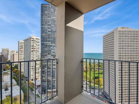 Tiny photo for 5320 N Sheridan Road #2509, Chicago, IL 60640 (MLS # 12504512)