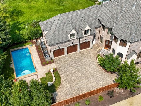 Tiny photo for 712 E Hillside Road, Naperville, IL 60540 (MLS # 12585269)