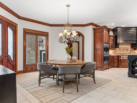 Tiny photo for 712 E Hillside Road, Naperville, IL 60540 (MLS # 12585269)