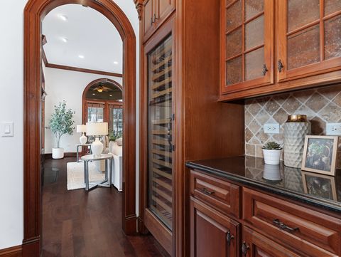 Tiny photo for 712 E Hillside Road, Naperville, IL 60540 (MLS # 12585269)