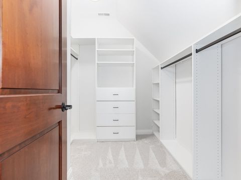 Tiny photo for 712 E Hillside Road, Naperville, IL 60540 (MLS # 12585269)