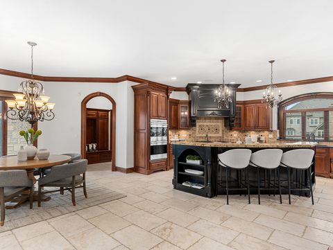 Tiny photo for 712 E Hillside Road, Naperville, IL 60540 (MLS # 12585269)