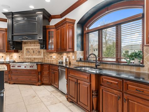 Tiny photo for 712 E Hillside Road, Naperville, IL 60540 (MLS # 12585269)