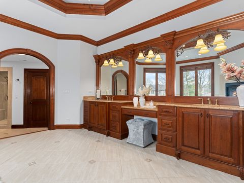 Tiny photo for 712 E Hillside Road, Naperville, IL 60540 (MLS # 12585269)