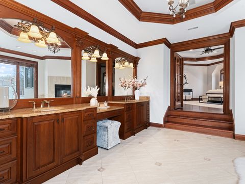 Tiny photo for 712 E Hillside Road, Naperville, IL 60540 (MLS # 12585269)