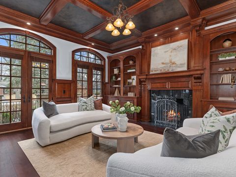 Tiny photo for 712 E Hillside Road, Naperville, IL 60540 (MLS # 12585269)