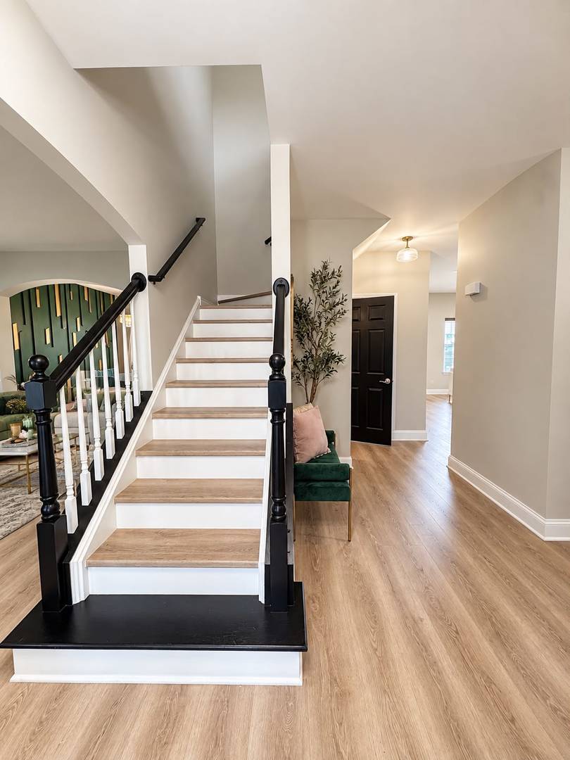 3385 Silver City Court