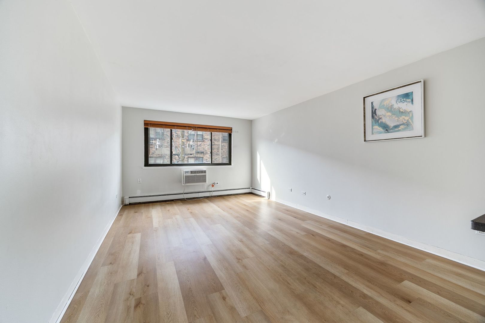 607 W Wrightwood Avenue 407