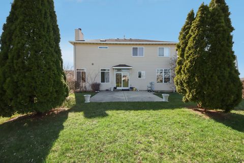 Tiny photo for 6 Kingsbrooke Court, Bolingbrook, IL 60440 (MLS # 12612251)