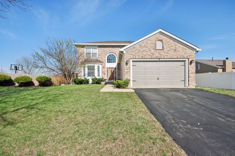 Photo of 6 Kingsbrooke Court, Bolingbrook, IL 60440 (MLS # 12612251)