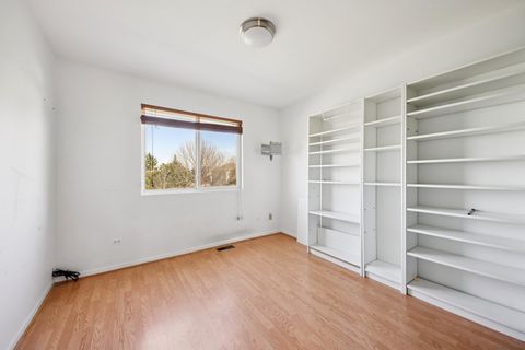 Tiny photo for 6 Kingsbrooke Court, Bolingbrook, IL 60440 (MLS # 12612251)