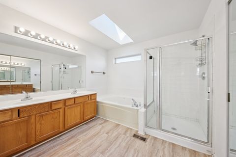 Tiny photo for 6 Kingsbrooke Court, Bolingbrook, IL 60440 (MLS # 12612251)