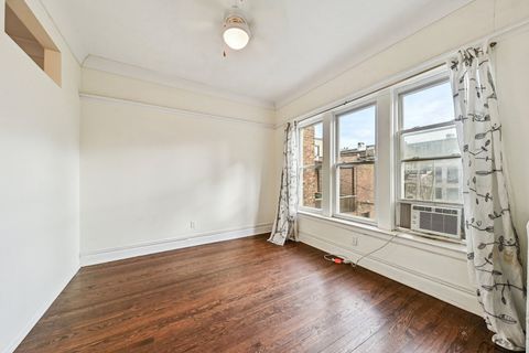 Tiny photo for 4826 S Dorchester Avenue #2W, Chicago, IL 60615 (MLS # 12526090)