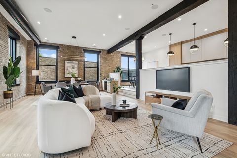 Tiny photo for 401 N Aberdeen Street #2N, Chicago, IL 60642 (MLS # 12550962)