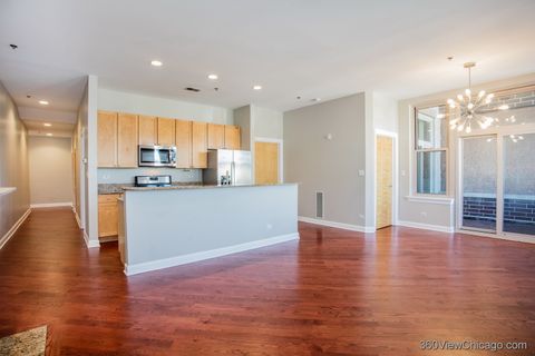 Tiny photo for 3113 W Lawrence Avenue #A301, Chicago, IL 60625 (MLS # 12491717)