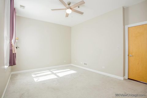 Tiny photo for 3113 W Lawrence Avenue #A301, Chicago, IL 60625 (MLS # 12491717)