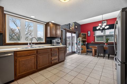 Tiny photo for 1380 Sommerset Way, Bourbonnais, IL 60914 (MLS # 12572840)