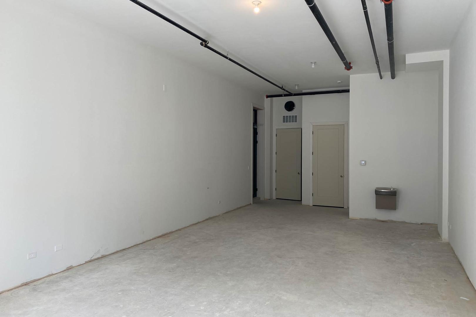 3019 N Lincoln Avenue