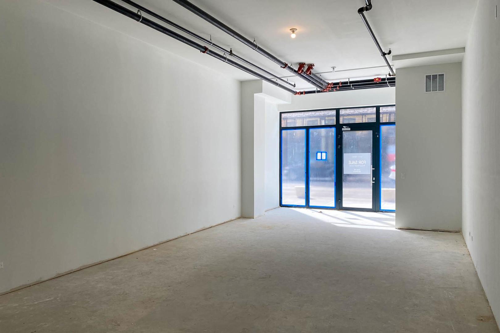 3019 N Lincoln Avenue