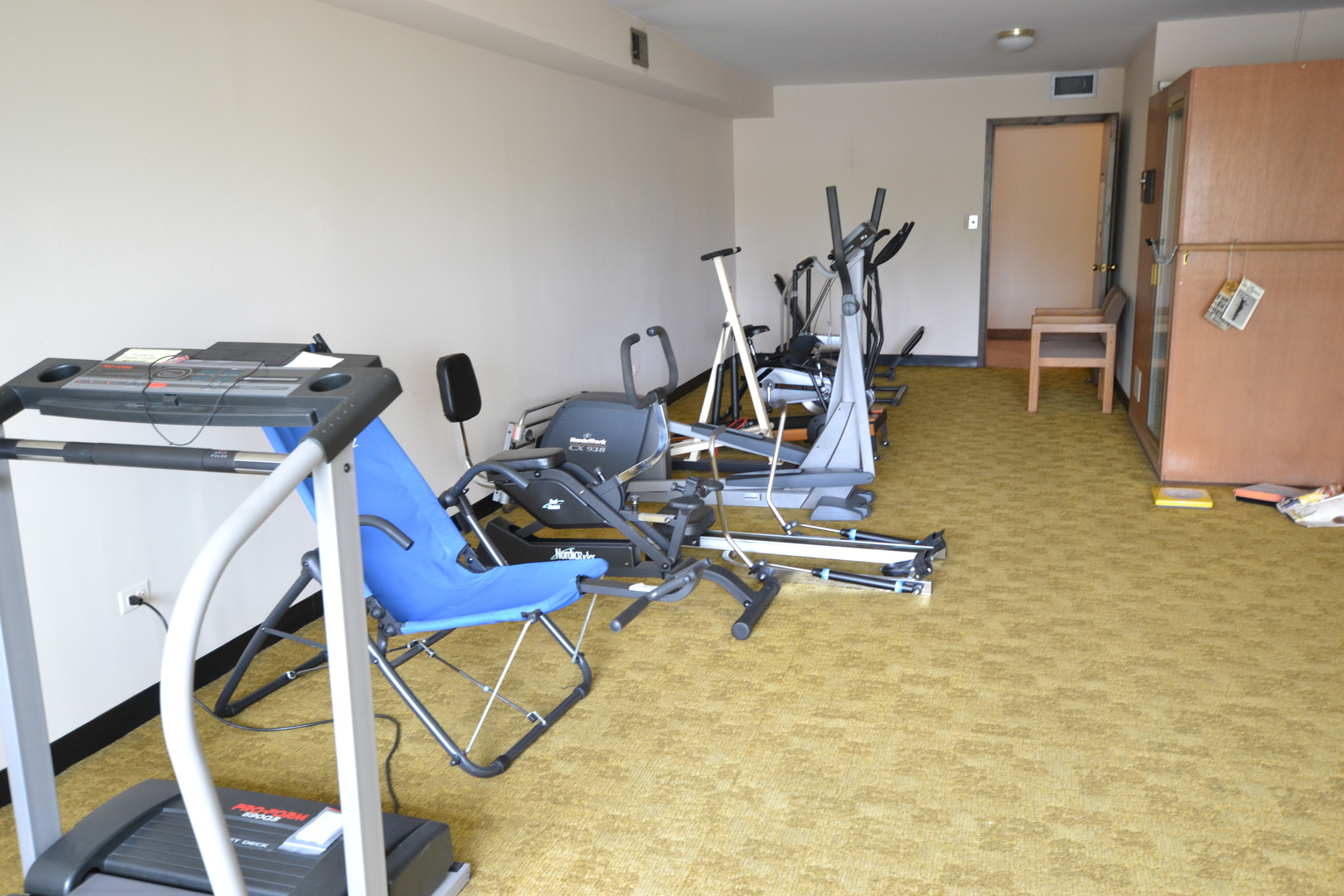 Oak Lawn, Illinois 60453, United States, 2 Bedrooms Bedrooms, ,2 BathroomsBathrooms,Residential,Active,244409