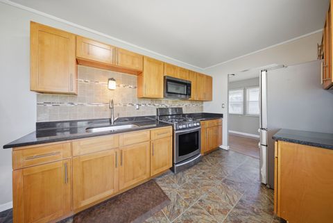 Tiny photo for 117 Hook Road, Carpentersville, IL 60110 (MLS # 12614685)